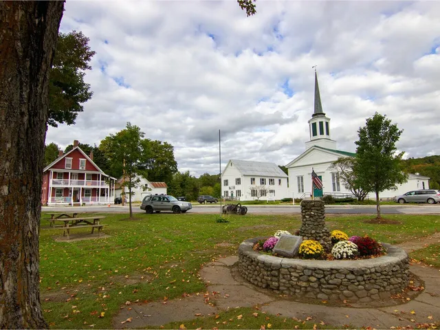 $450,000 | 51 Hanley Lane, Jericho, VT 05465