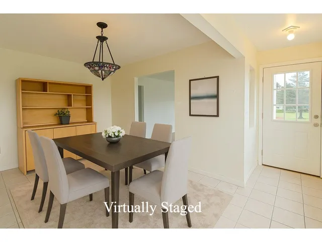 $450,000 | 51 Hanley Lane, Jericho, VT 05465