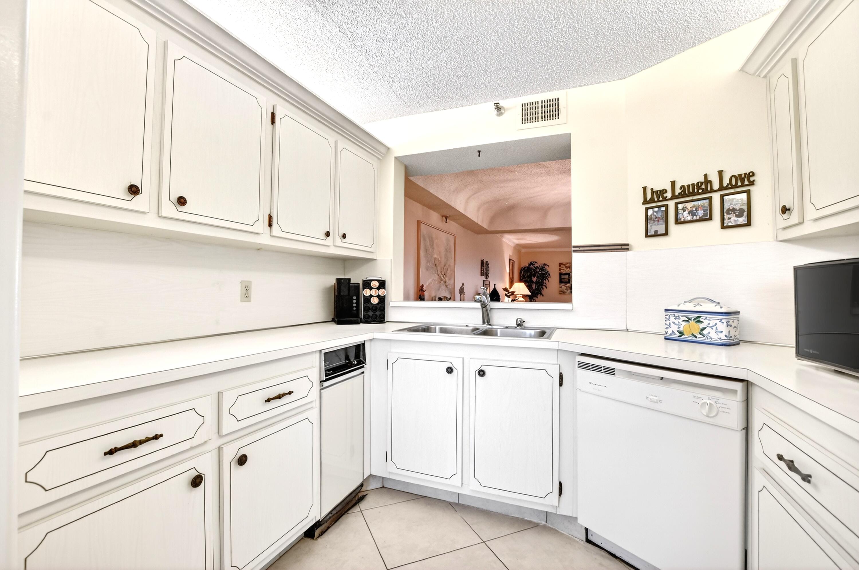 9165 Southwest 14th Street, Unit 1407 Boca Raton, FL 33428 - Photo 21 of 45 14-print-DSC_6297