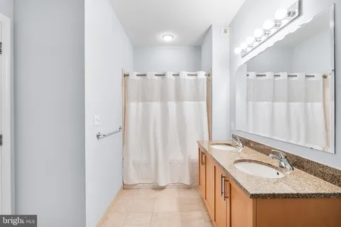 $324,900 | 901 North Penn Street, Unit F1507, Philadelphia, PA 19123