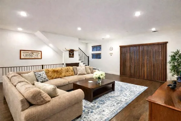 $3,700 | 8117 Ardmore Court, Dallas, TX 75231