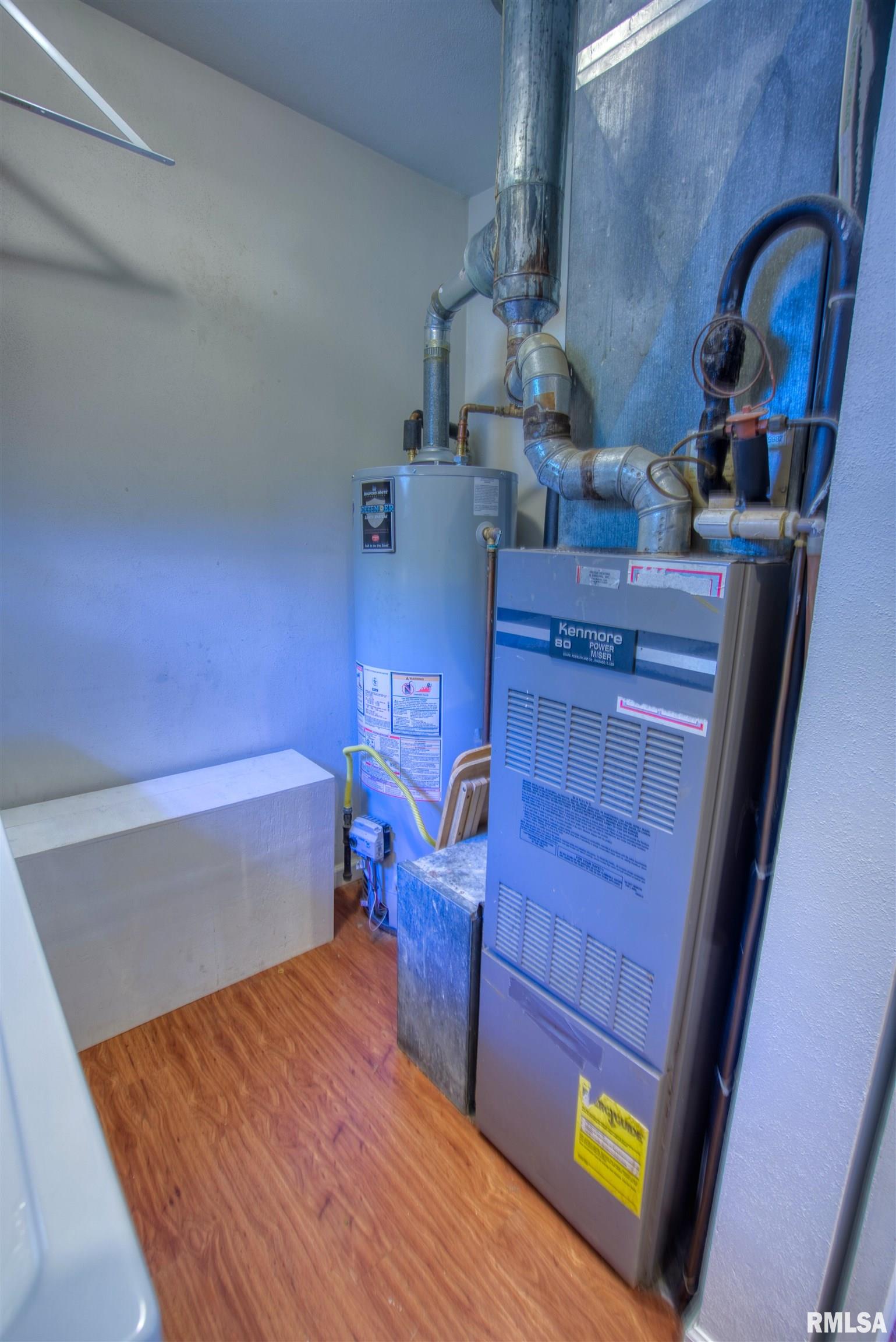 305 Wagner Street Washington, IL 61571 - Photo 13 of 28