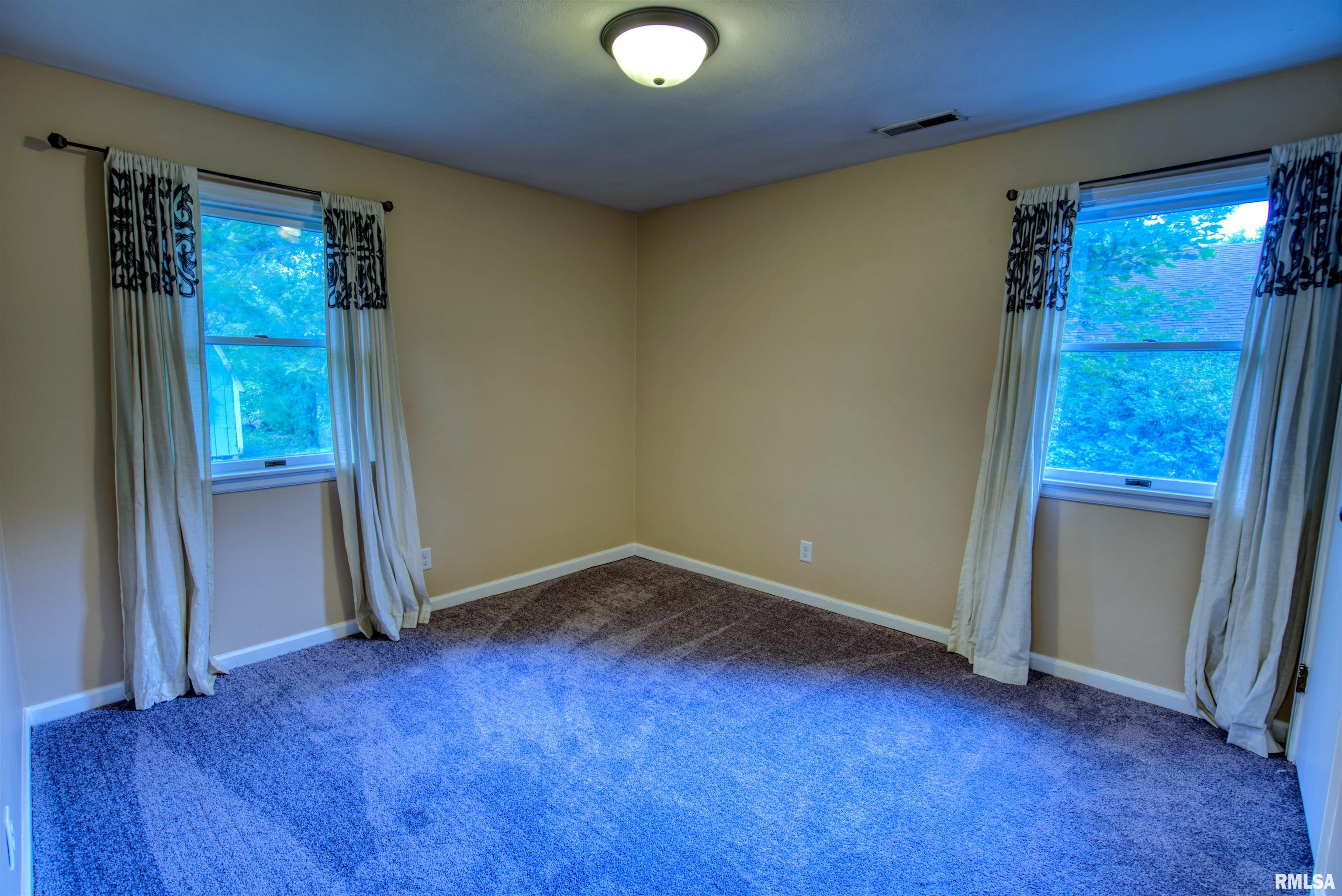 305 Wagner Street Washington, IL 61571 - Photo 18 of 28