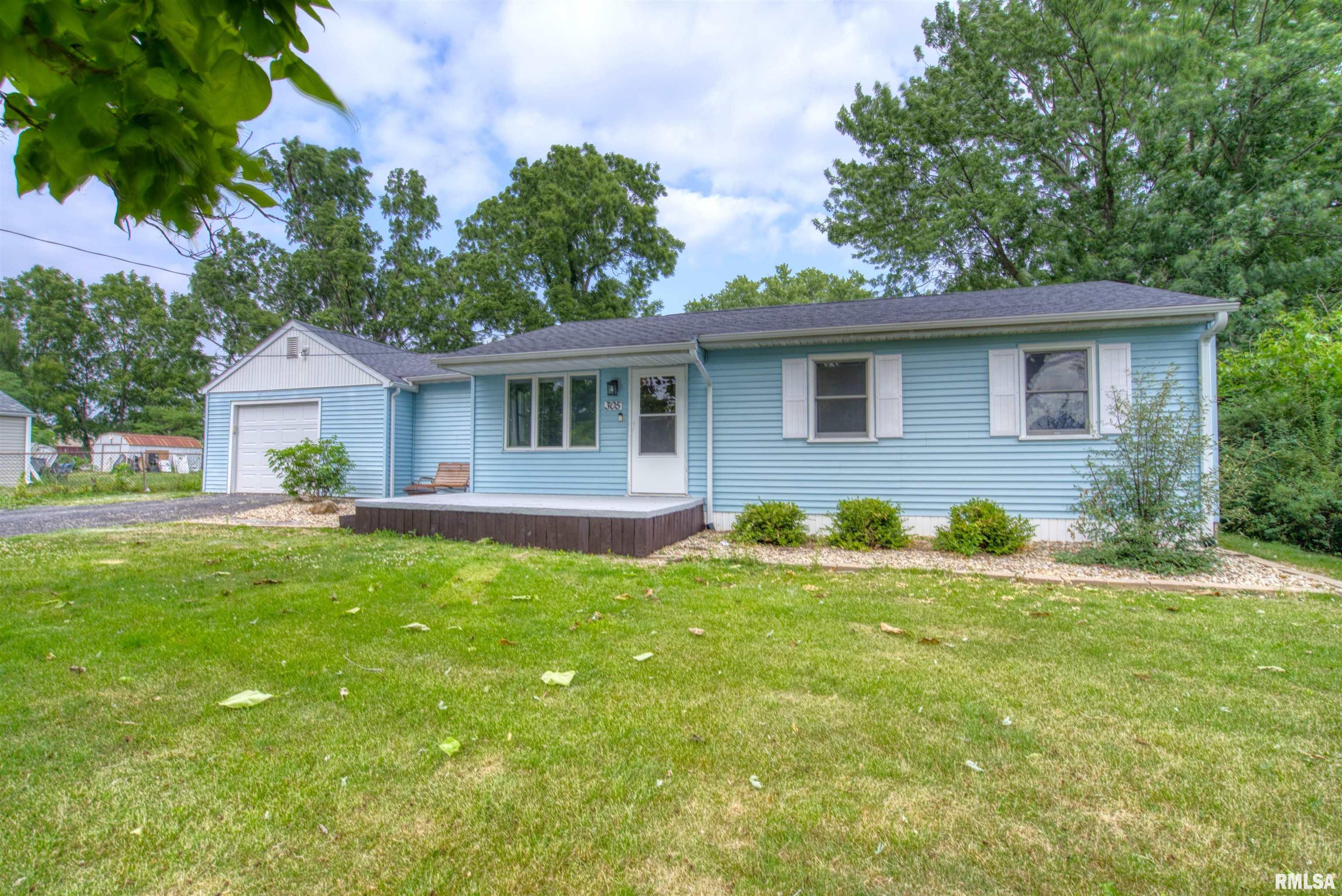 305 Wagner Street Washington, IL 61571 - Photo 2 of 28