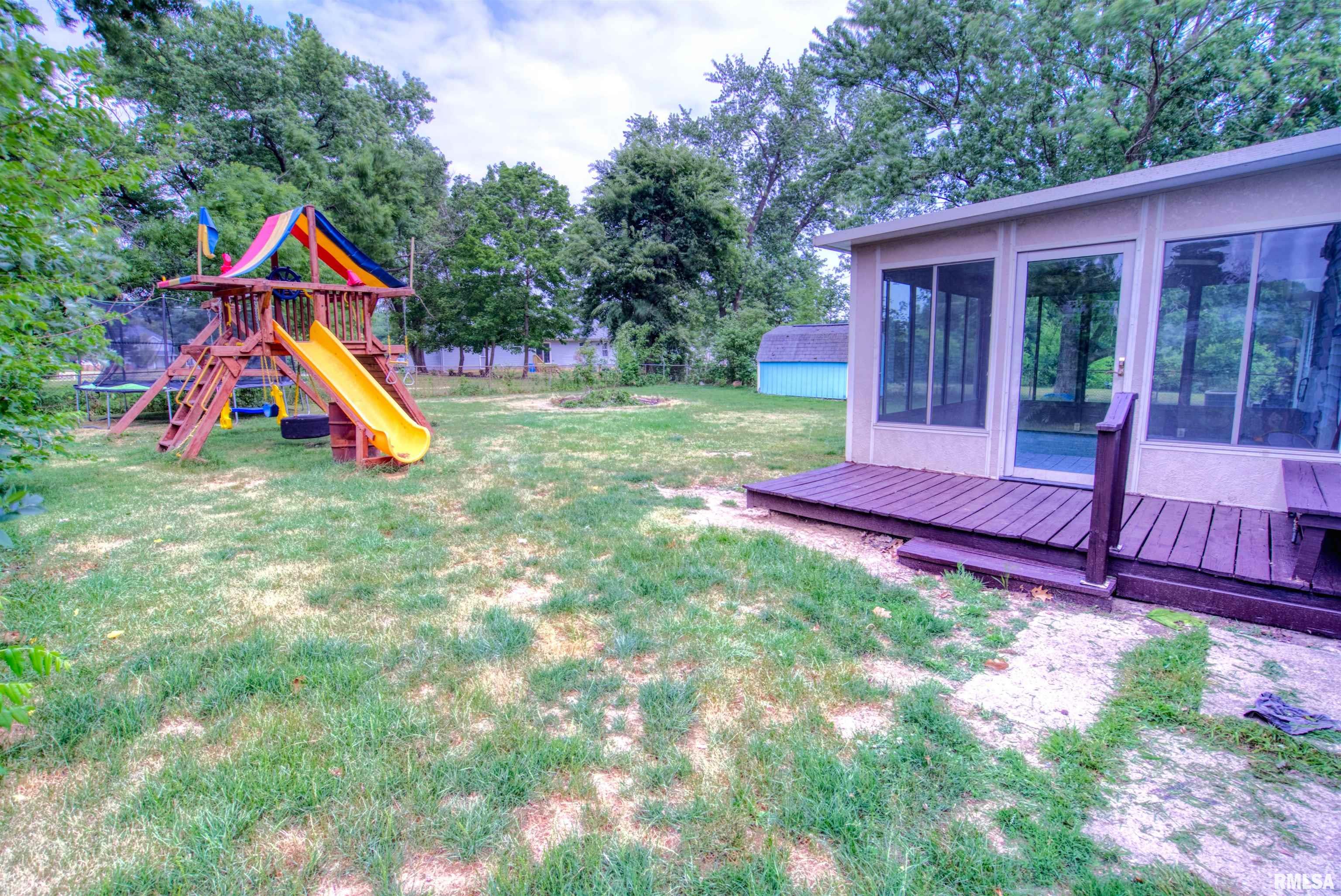 305 Wagner Street Washington, IL 61571 - Photo 26 of 28