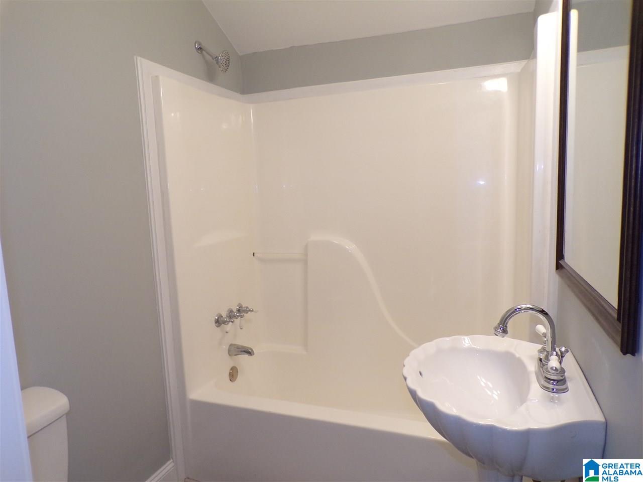 104 Austin Avenue Southwest Cullman, AL 35055 - Photo 9 of 22