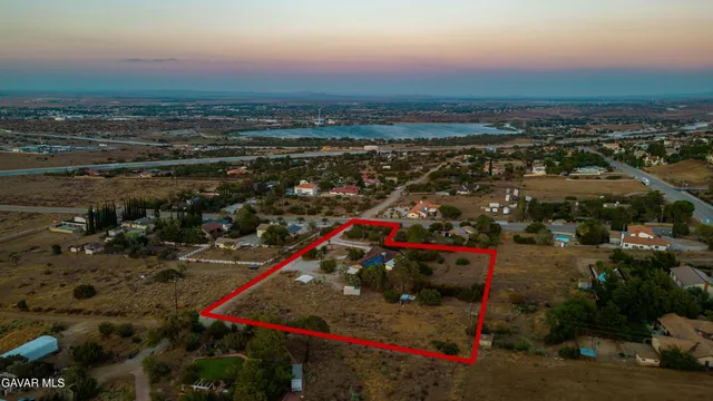 $779,000 | 626 Westlake Drive, Palmdale, CA 93551