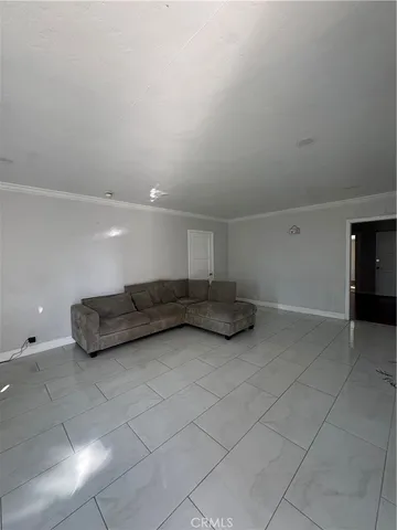 $930,000 | 404 South Poinsettia Avenue, Compton, CA 90221