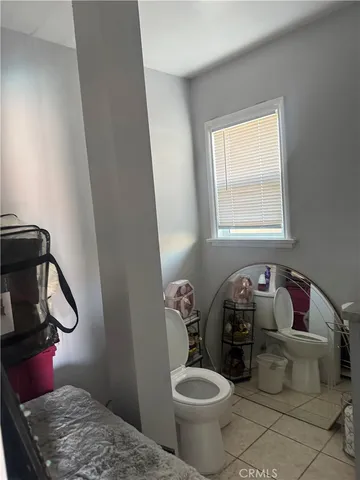 $930,000 | 404 South Poinsettia Avenue, Compton, CA 90221