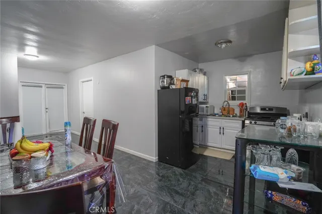 $930,000 | 404 South Poinsettia Avenue, Compton, CA 90221