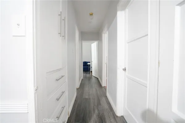 $930,000 | 404 South Poinsettia Avenue, Compton, CA 90221