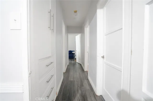 $930,000 | 404 South Poinsettia Avenue, Compton, CA 90221