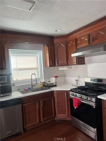 $930,000 | 404 South Poinsettia Avenue, Compton, CA 90221