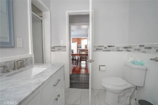 $930,000 | 404 South Poinsettia Avenue, Compton, CA 90221