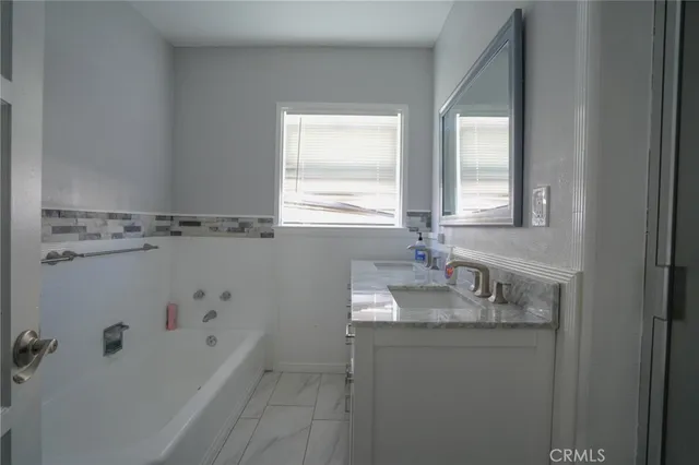 $930,000 | 404 South Poinsettia Avenue, Compton, CA 90221