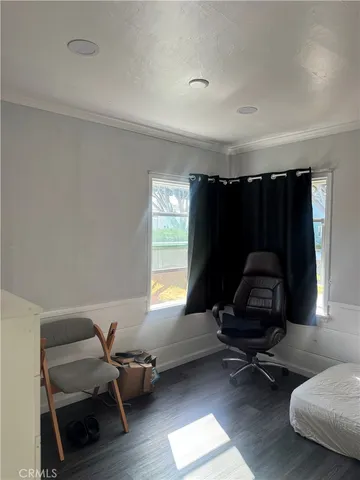 $930,000 | 404 South Poinsettia Avenue, Compton, CA 90221