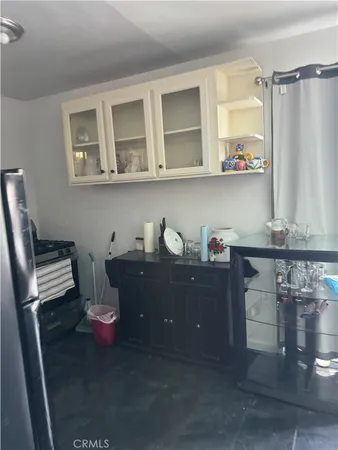 $930,000 | 404 South Poinsettia Avenue, Compton, CA 90221