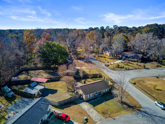 $250,000 | 100 John Court, Summerville, SC 29485