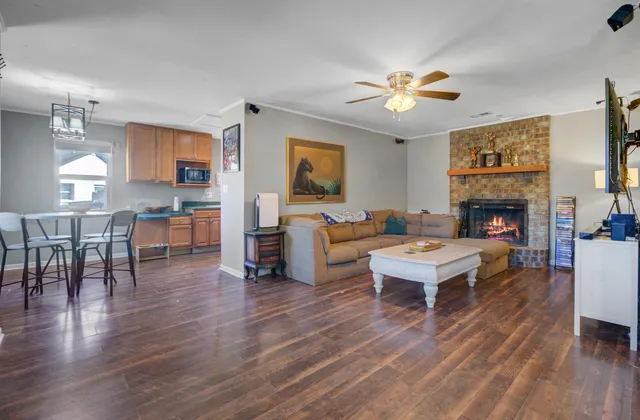 $250,000 | 100 John Court, Summerville, SC 29485