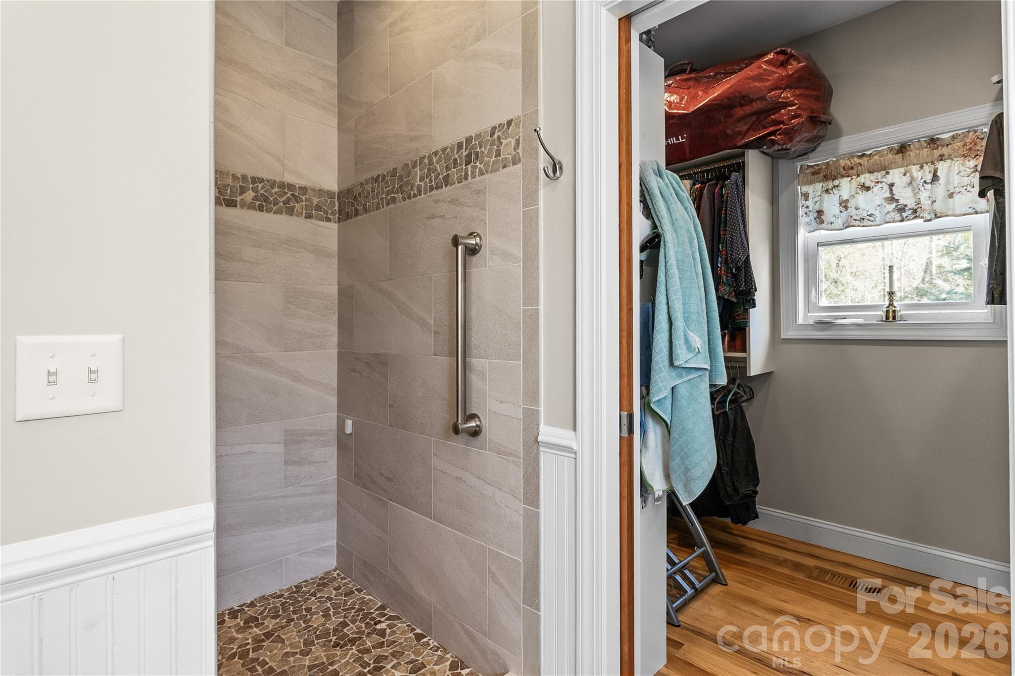 1103 River Ridge Way Lenoir, NC 28645 - Photo 20 of 46 a bathroom with a shower