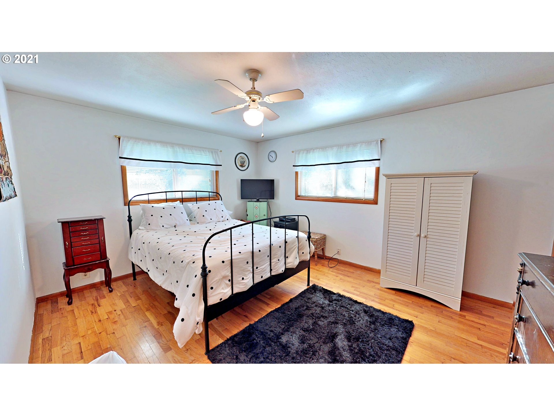 13914 South Vick Road Molalla, OR 97038 - Photo 15 of 22 Gallery Image 15