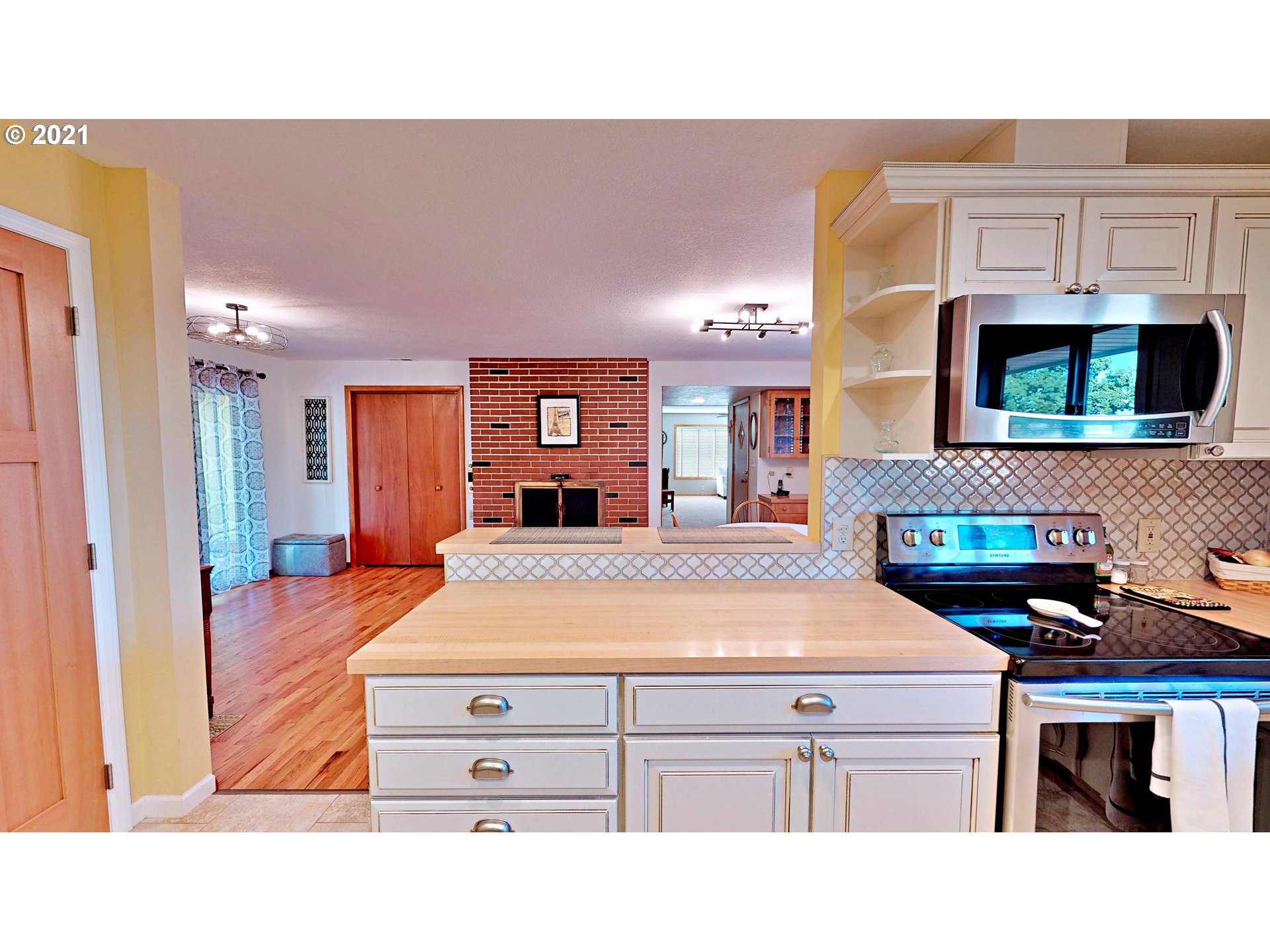 13914 South Vick Road Molalla, OR 97038 - Photo 10 of 22 Gallery Image 10