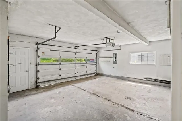 $309,900 | 308 Robin Lane, Vestal, NY 13850