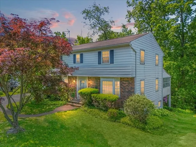 $309,900 | 308 Robin Lane, Vestal, NY 13850