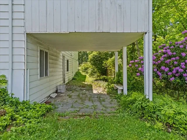 $309,900 | 308 Robin Lane, Vestal, NY 13850