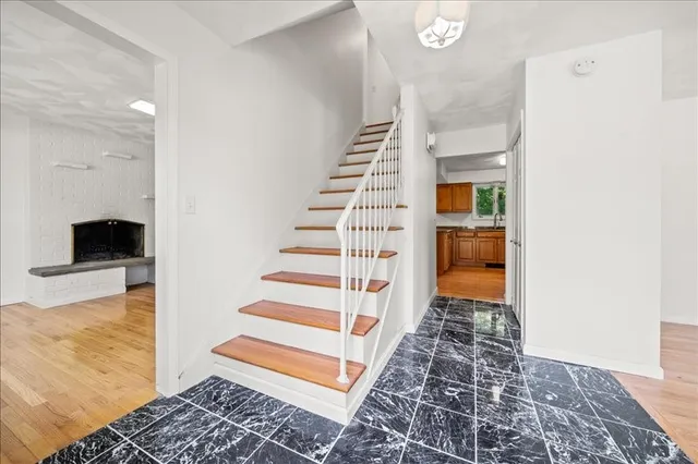 $309,900 | 308 Robin Lane, Vestal, NY 13850