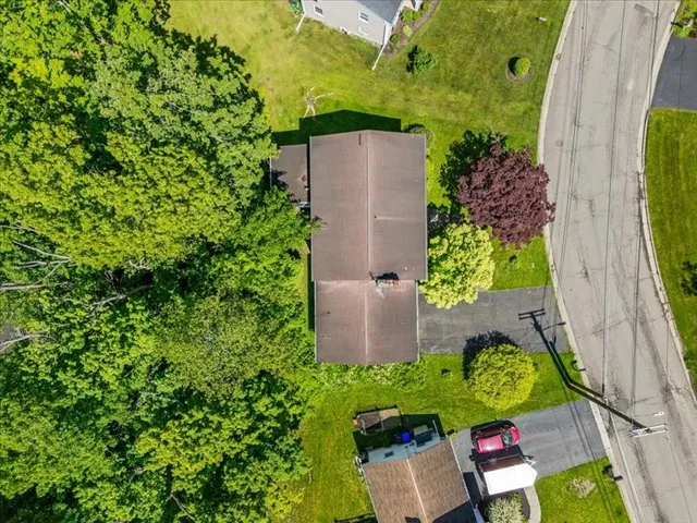 $309,900 | 308 Robin Lane, Vestal, NY 13850