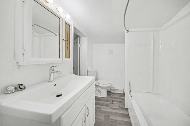 $109,900 | 1023 Maple Avenue, Jackson, MI 49203