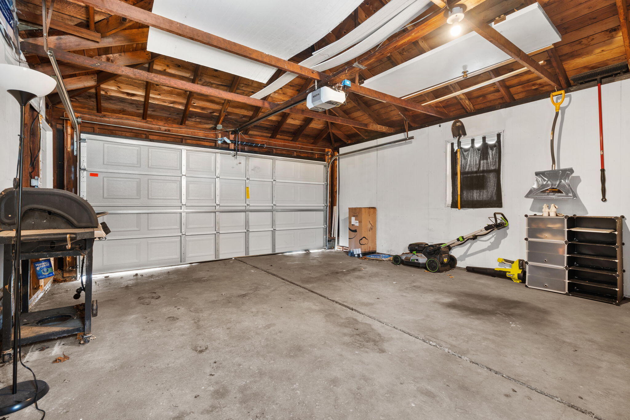 2113 Hamstead Road Northwest Grand Rapids, MI 49504 - Photo 29 of 39 38-web-or-mls-38