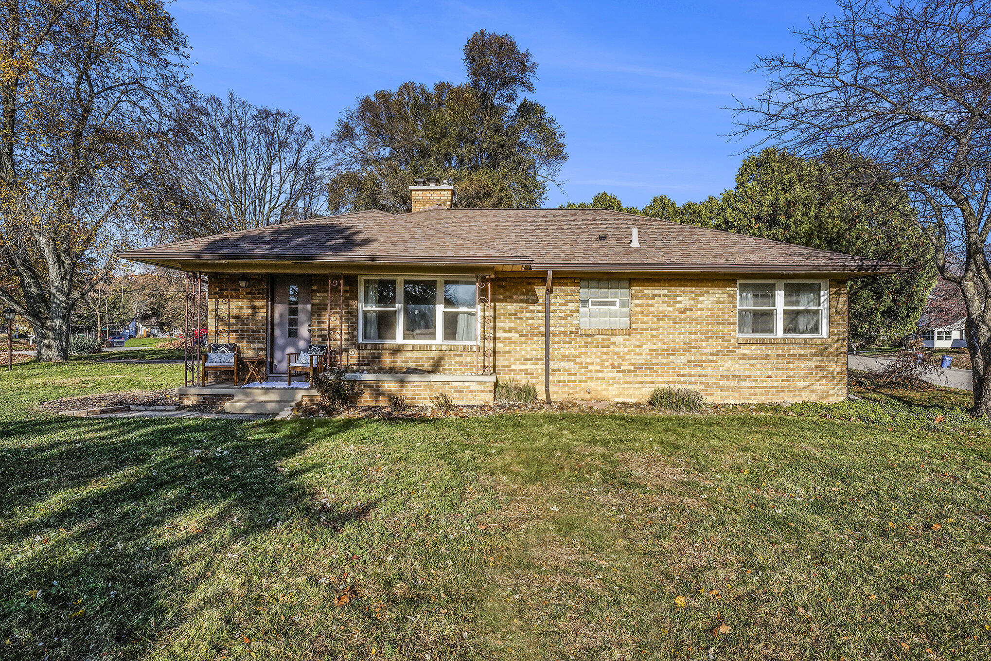 2113 Hamstead Road Northwest Grand Rapids, MI 49504 - Photo 38 of 39 file_48