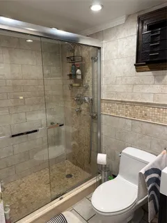 $1,288,888 | 38-47 Douglaston Parkway | Douglaston