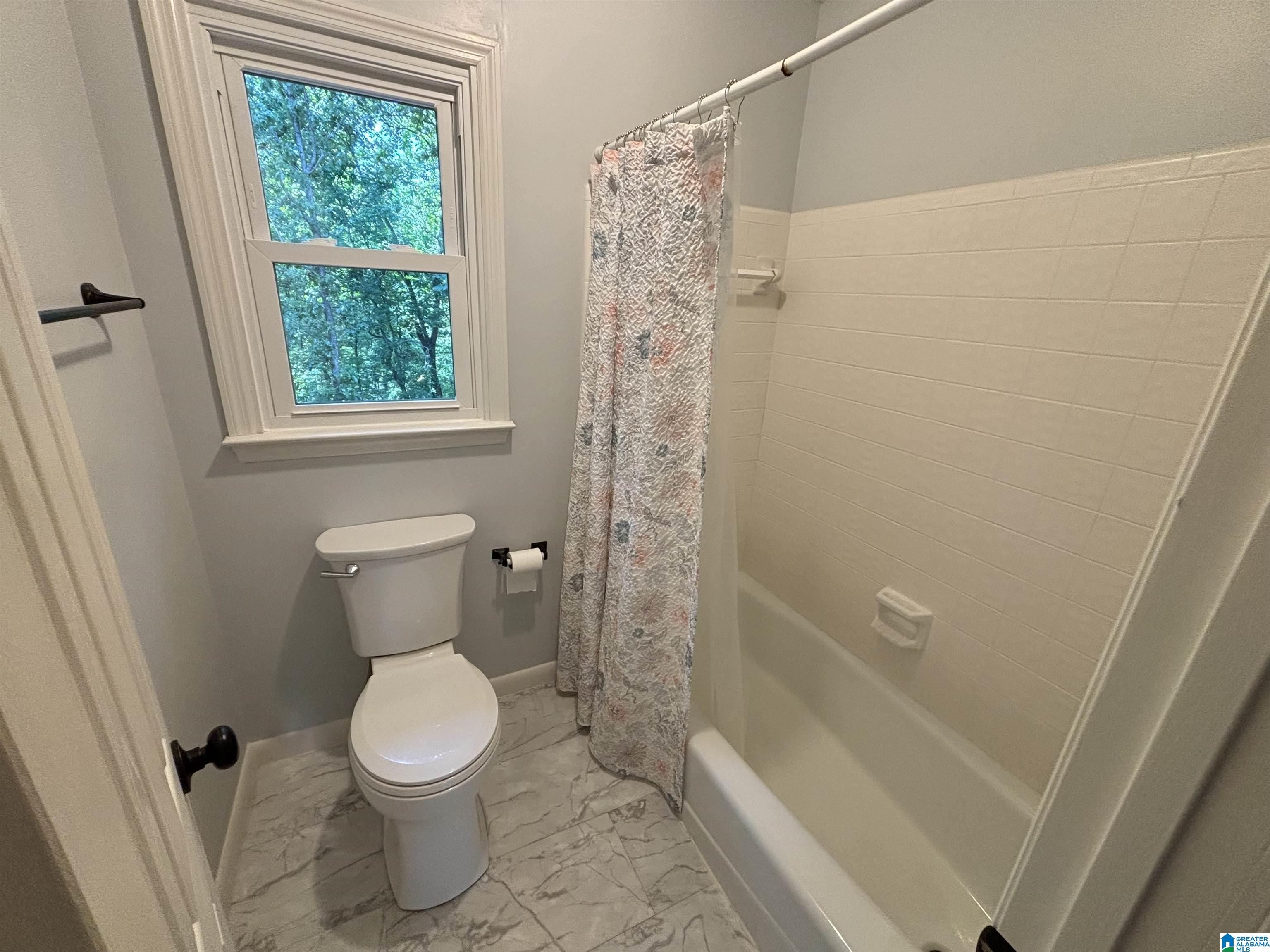 202 Newgate Circle Alabaster, AL 35007 - Photo 17 of 19