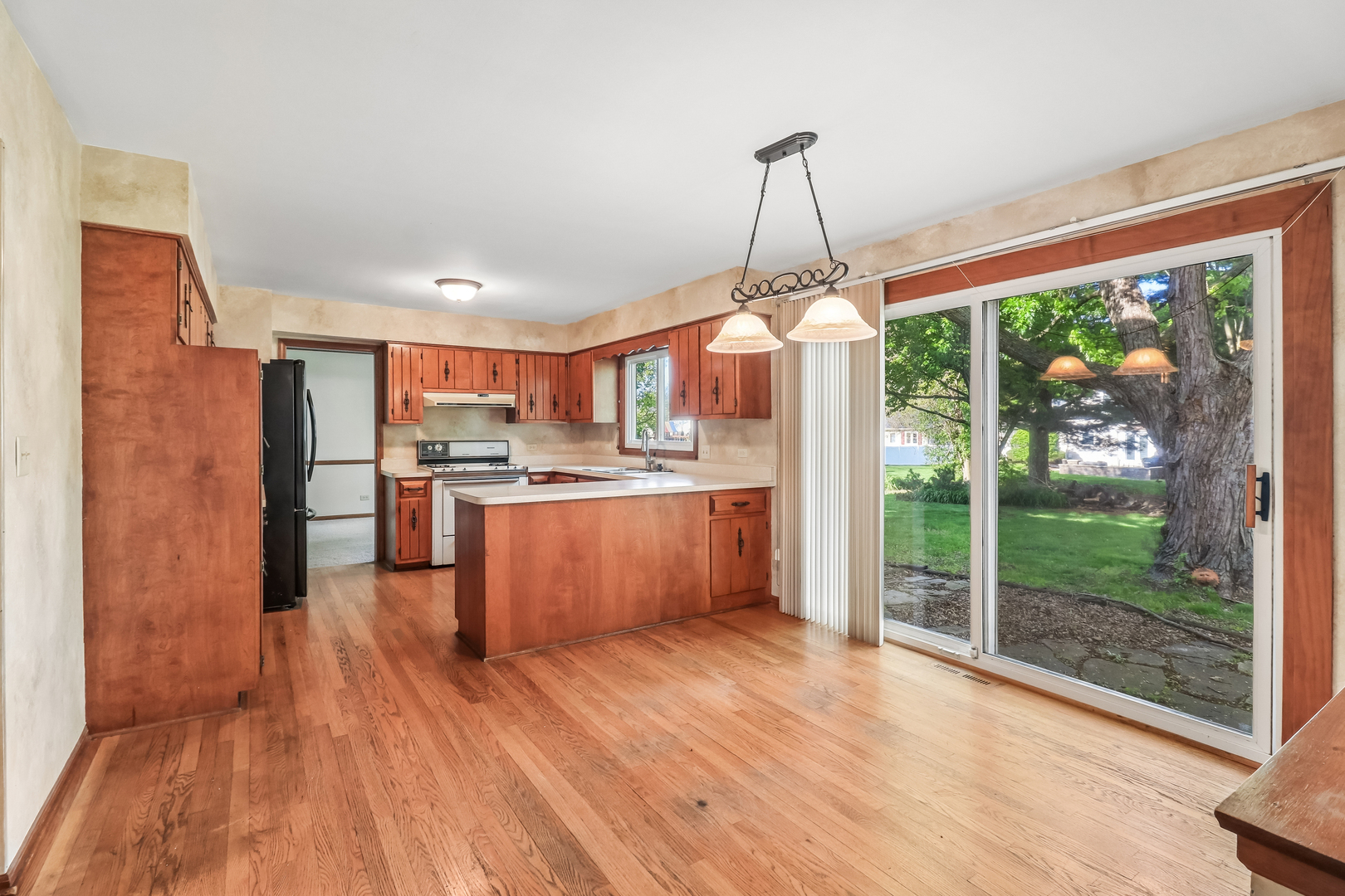 733 Buttonwood Circle Naperville, IL 60540 - Photo 33 of 39