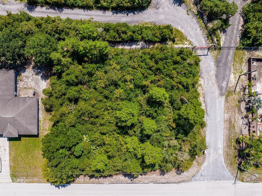 2361 Laredo Drive Deltona, FL 32738 - Photo 4 of 6