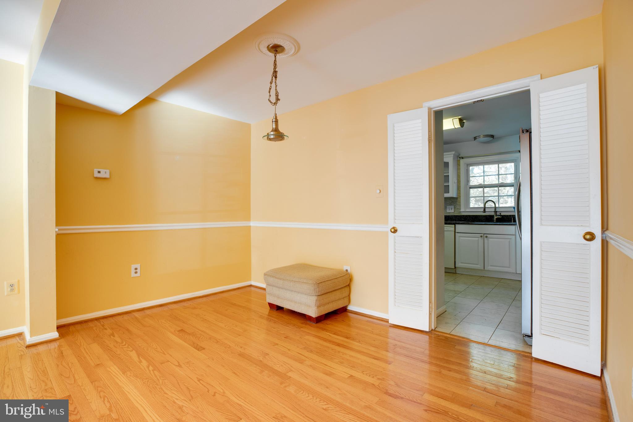 8024 Sleepy View Lane Springfield, VA 22153 - Photo 13 of 48 Gallery Image 13