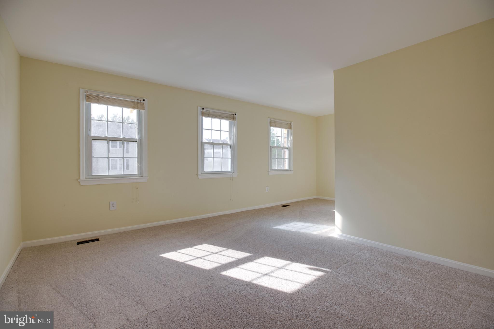 8024 Sleepy View Lane Springfield, VA 22153 - Photo 24 of 48 Gallery Image 24