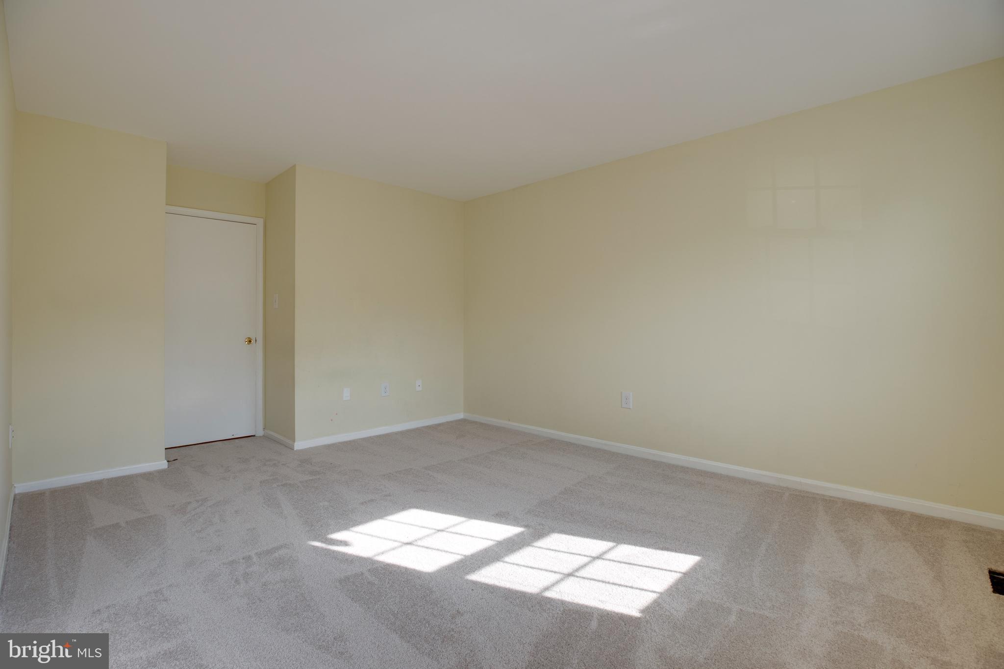 8024 Sleepy View Lane Springfield, VA 22153 - Photo 29 of 48 Gallery Image 29