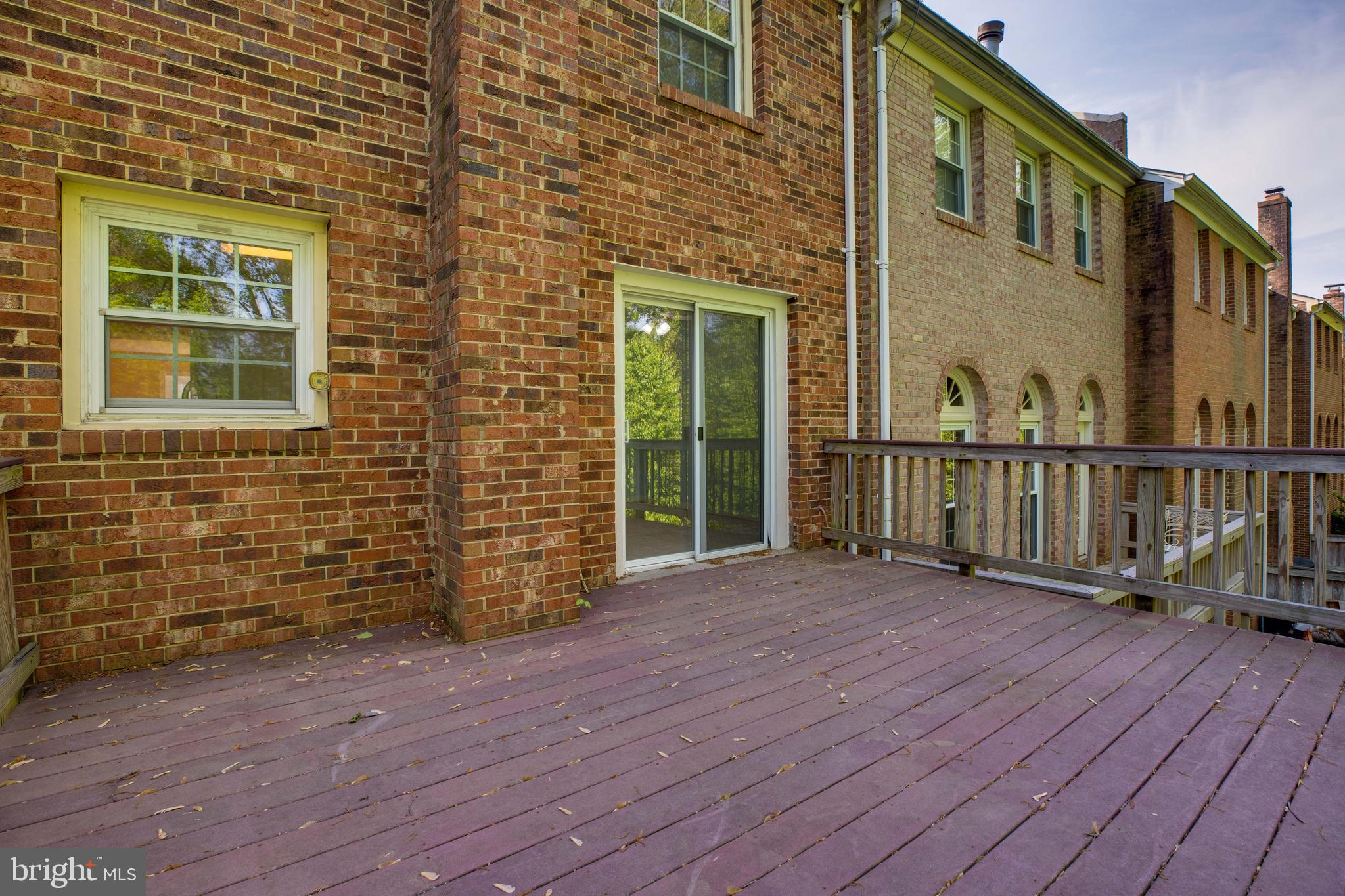 8024 Sleepy View Lane Springfield, VA 22153 - Photo 45 of 48 Gallery Image 45