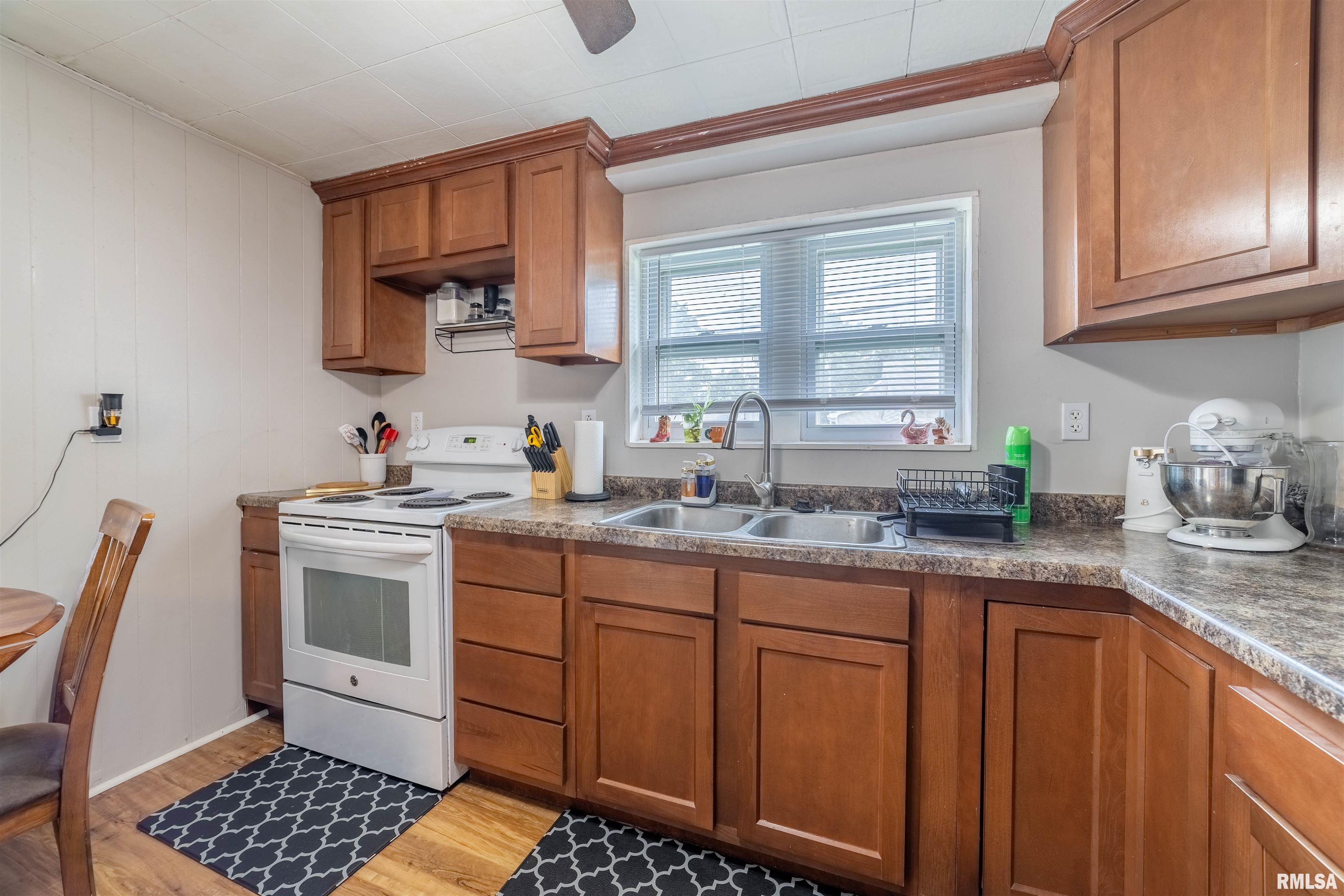 1519 North 15th Street Quincy, IL 62301 - Photo 7 of 24