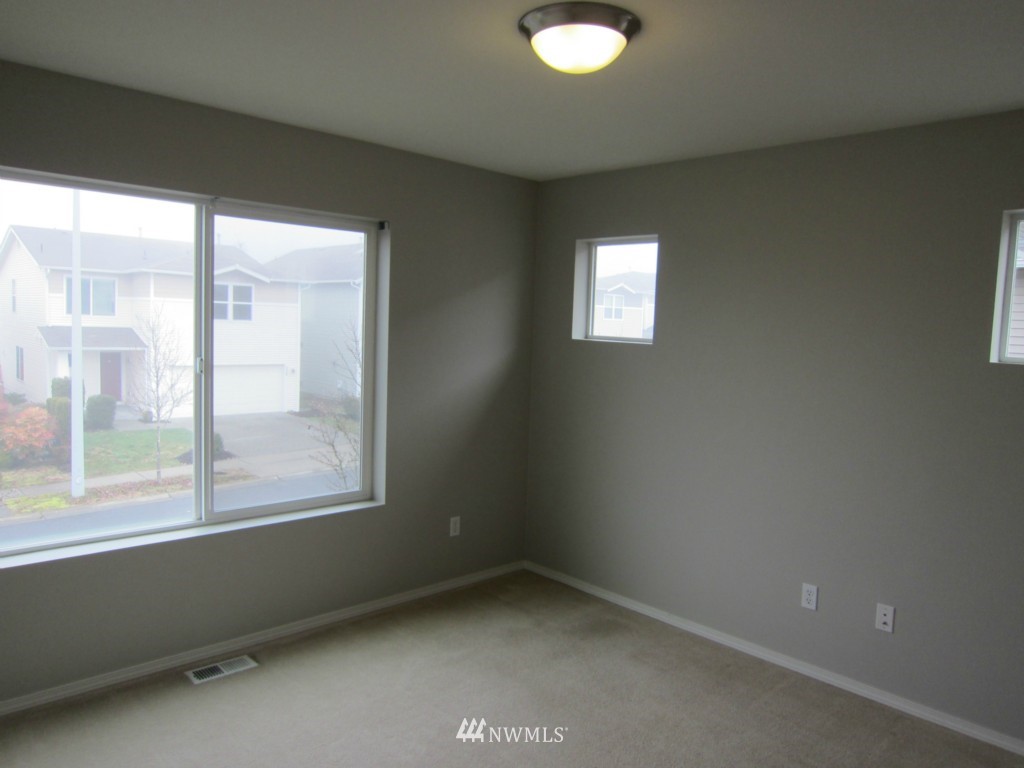 4006 153rd Place Southeast Bothell, WA 98012 - Photo 11 of 13