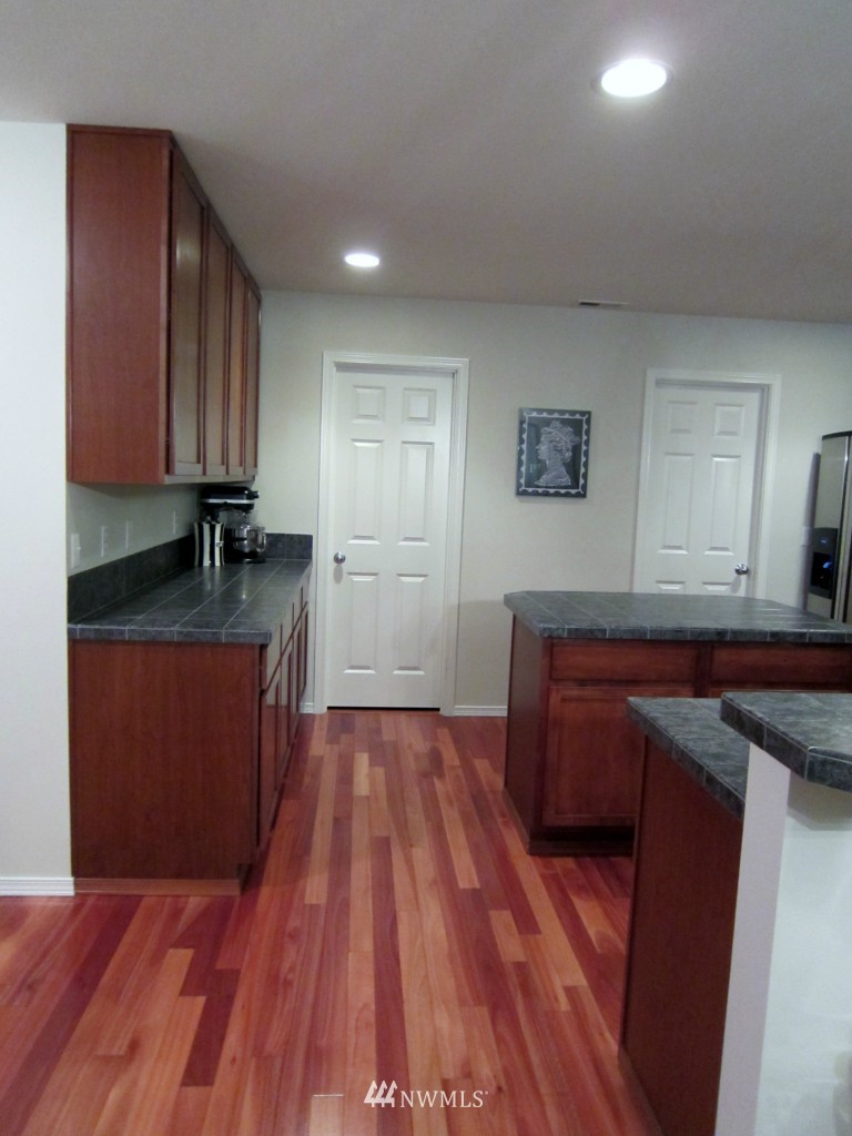 4006 153rd Place Southeast Bothell, WA 98012 - Photo 4 of 13