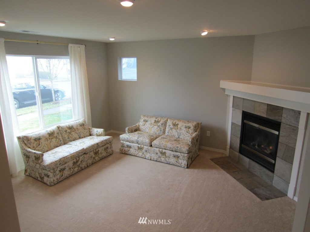 4006 153rd Place Southeast Bothell, WA 98012 - Photo 7 of 13