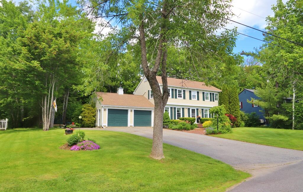 18 Balsam Road Bangor, ME 04401 - Photo 4 of 58 IMG_2236 (Copy)