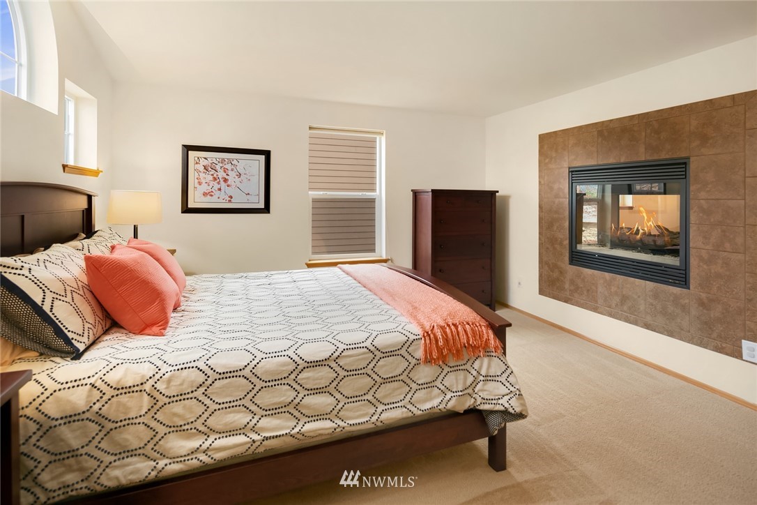 3921 Northeast 9th Place Renton, WA 98056 - Photo 15 of 25