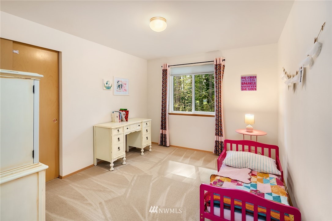 3921 Northeast 9th Place Renton, WA 98056 - Photo 19 of 25