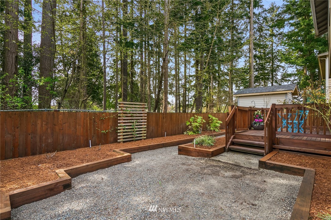 3921 Northeast 9th Place Renton, WA 98056 - Photo 23 of 25
